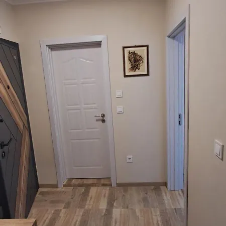 Apartment Breeze Retreate *